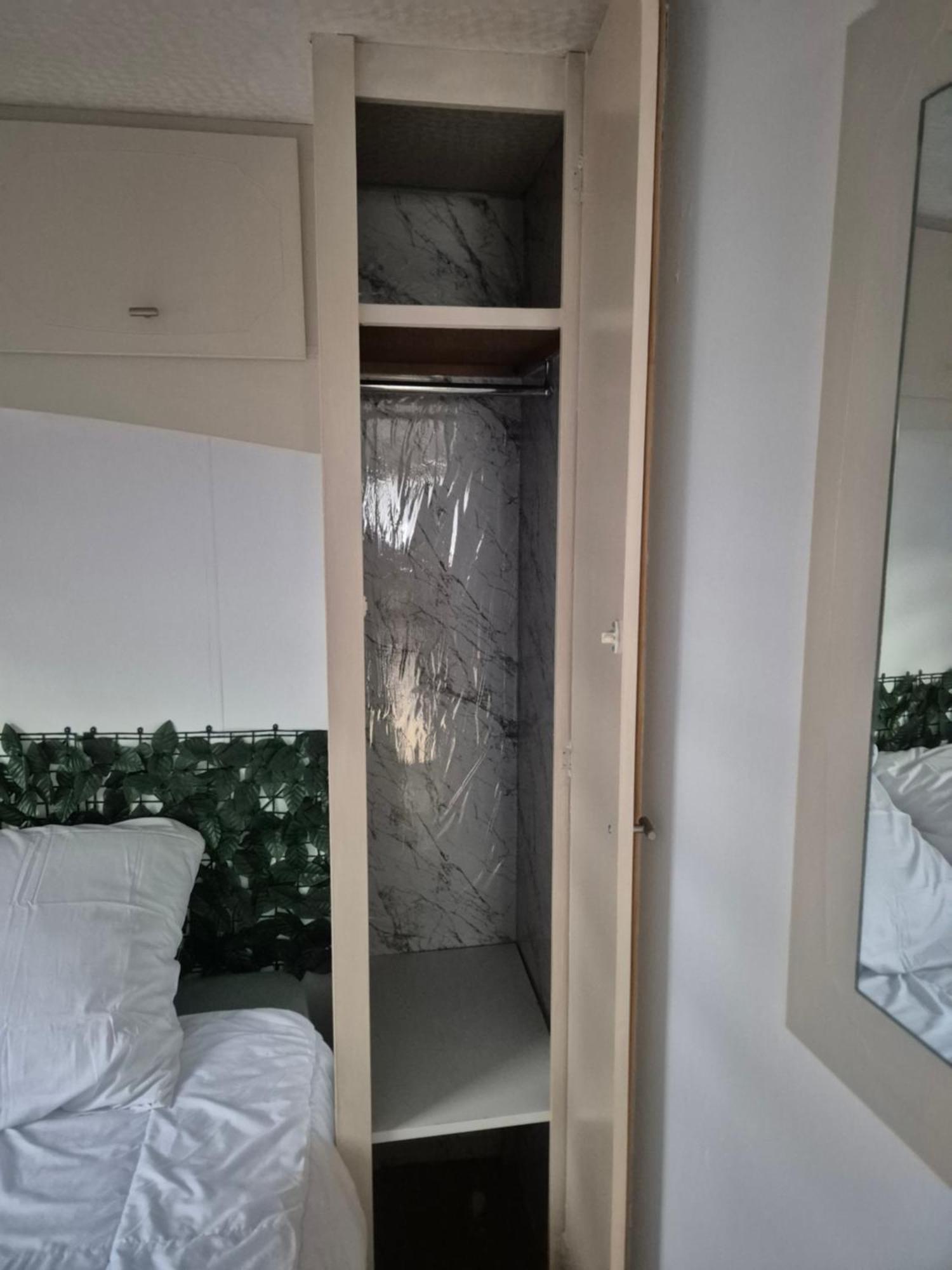 Mobil-home N 17 Campingplatz *