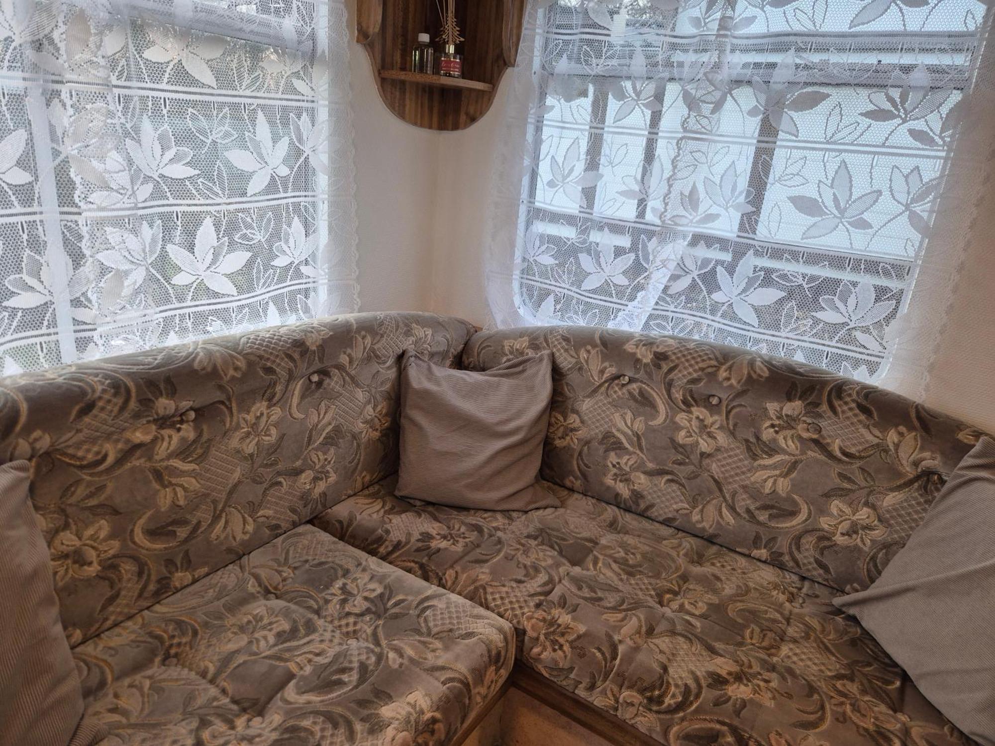 Campingplatz Mobil-home N 17 *
