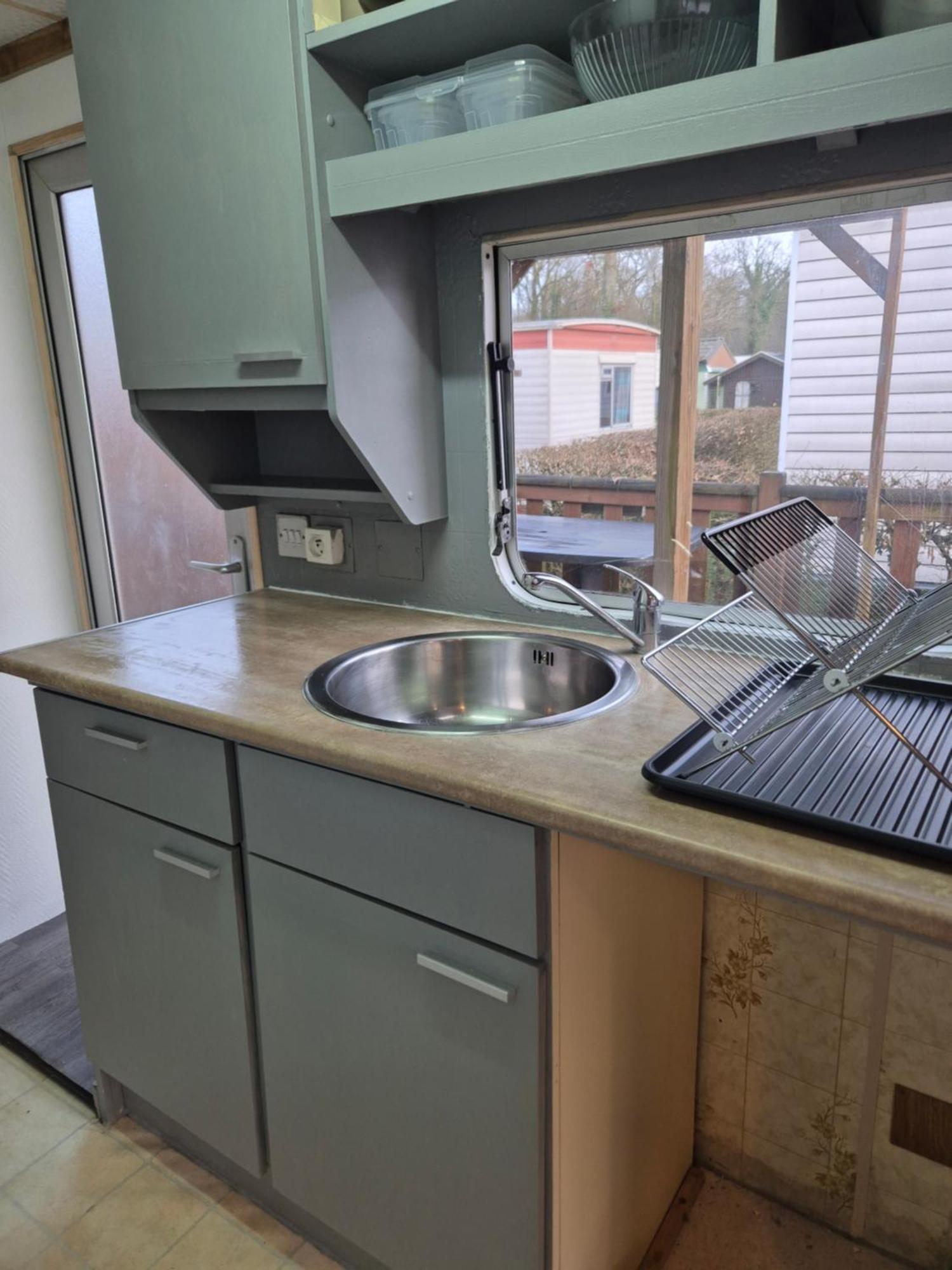 Campsite Mobil-home N 17 *