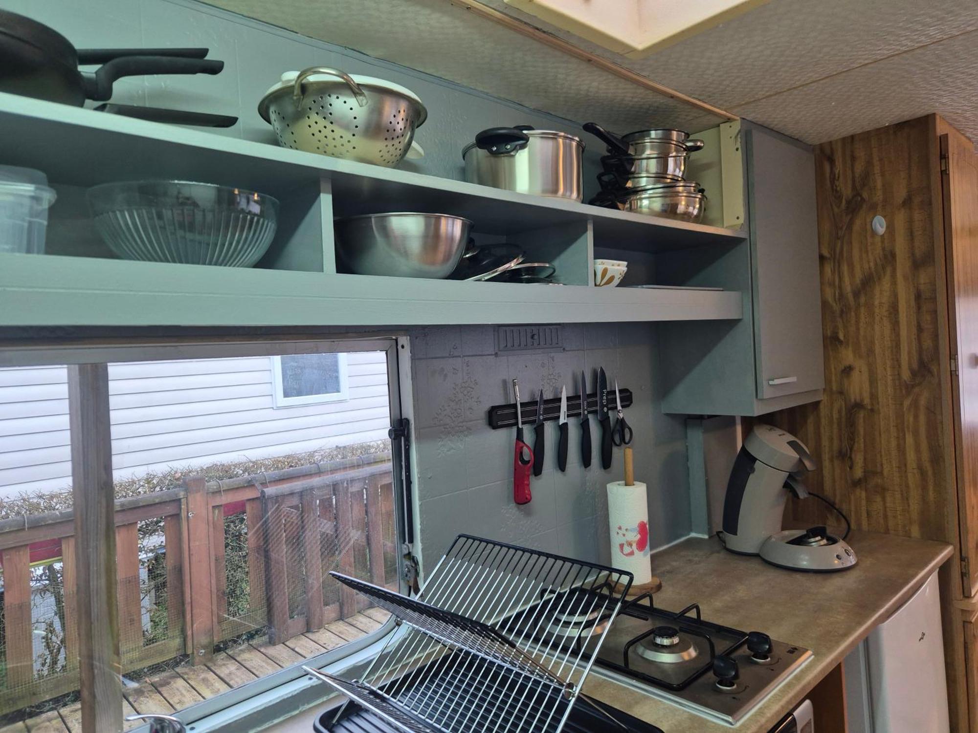 Campsite Mobil-home N 17 *